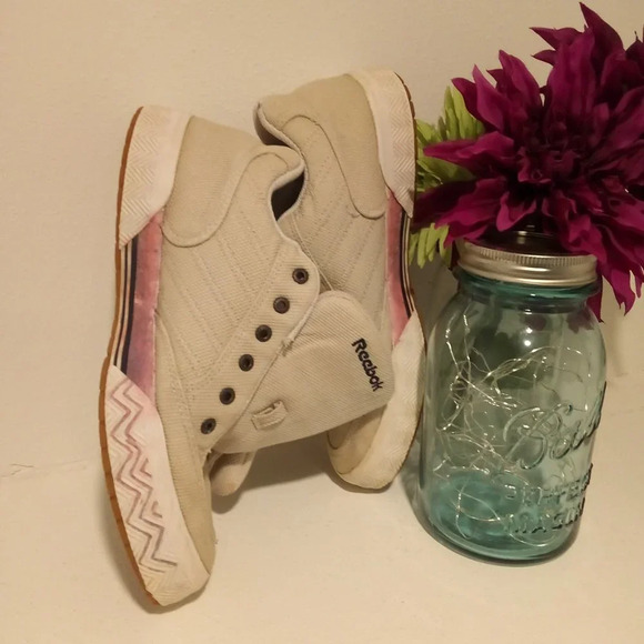 KICK IT OLD SCHOOL RETRO REEBOK TENNIS SHOES WOMEN'S SIZE 8.5 - Picture 4 of 7